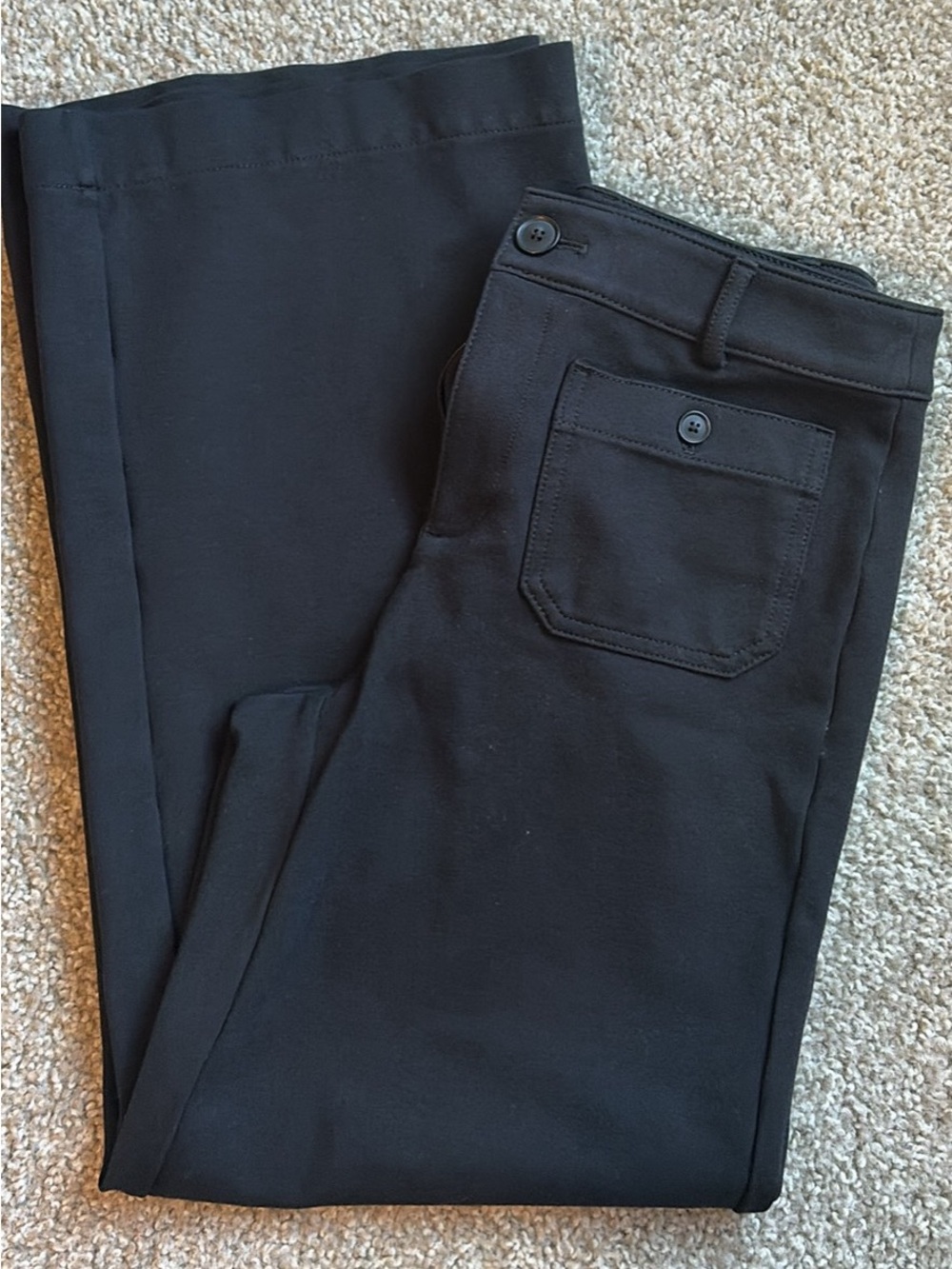 LOFT Black Ankle & Cropped Pants- sz 2 but fits like a 4/6- sooo soft!